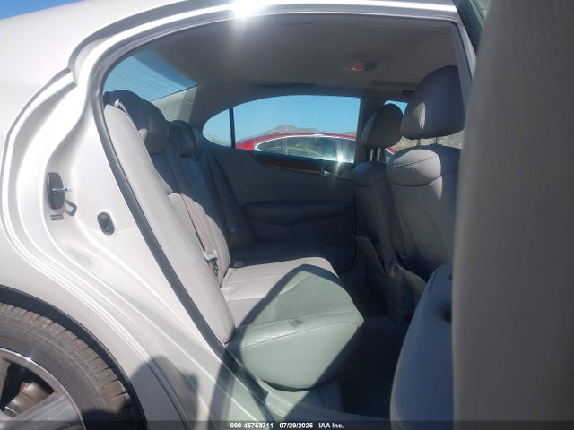 صورة 8 لـ 2005 Lexus ES 330