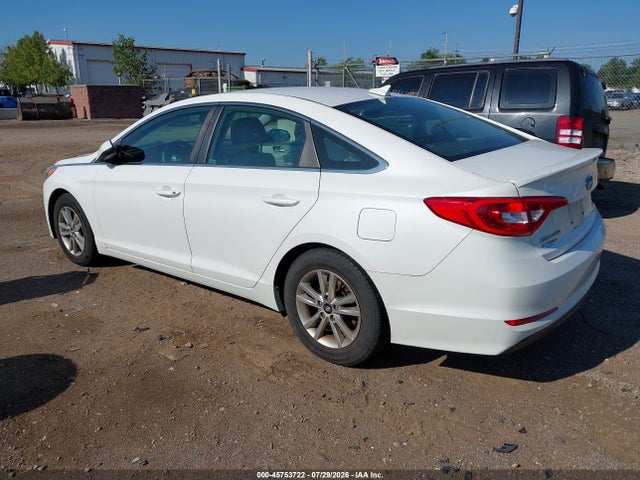 2015 Hyundai SONATA SE — фото 3