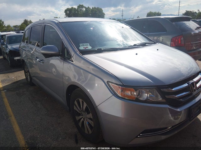 2016 HONDA ODYSSEY SE