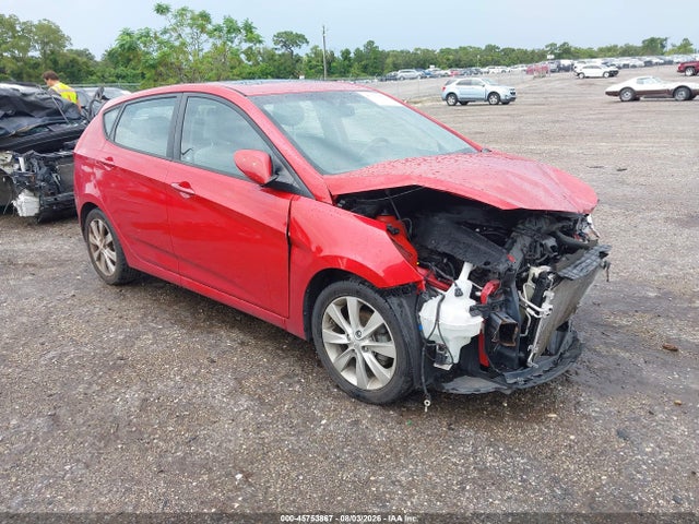 2014 HYUNDAI ACCENT SE