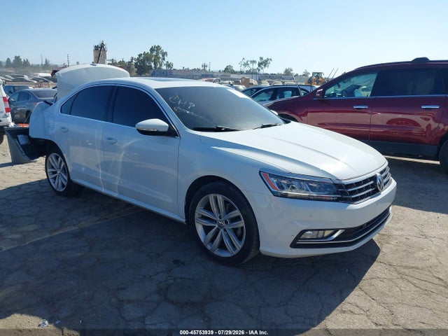 2018 VOLKSWAGEN PASSAT 2.0T SE