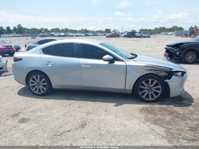 2019 Mazda MAZDA3 SELECT PACKAGE photo 13