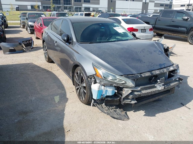 2021 NISSAN ALTIMA SR FWD