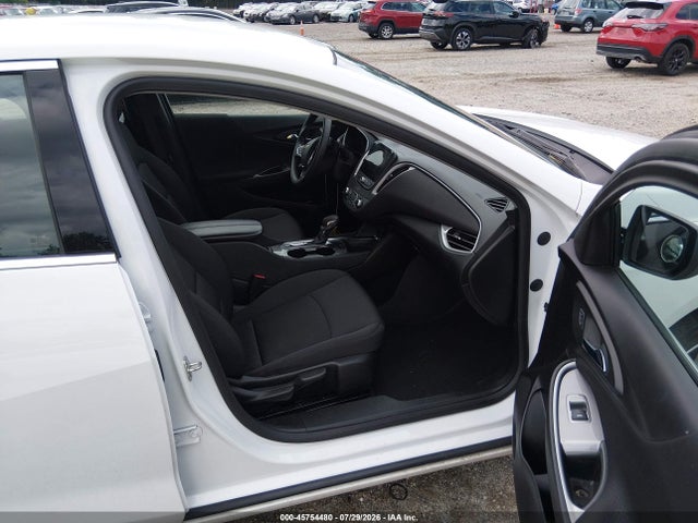 2023 CHEVROLET MALIBU FWD 1LT 5