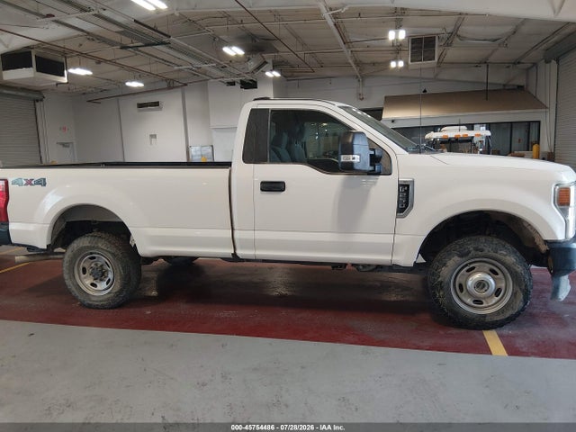 2022 FORD F-250 XL 13