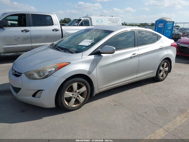 صورة 2 لـ 2013 Hyundai ELANTRA GLS