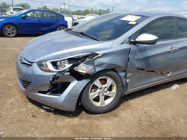 صورة 6 لـ 2015 Hyundai ELANTRA SE