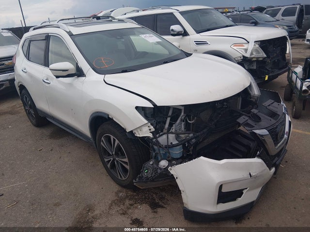 2019 NISSAN ROGUE SV