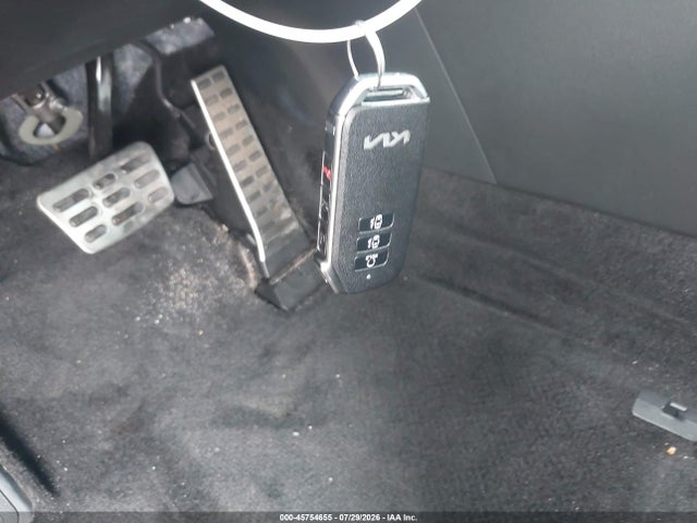 2025 KIA SPORTAGE PLUG-IN HYBRID X-LINE PRESTIGE 11