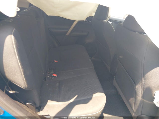 2017 TOYOTA RAV4 XLE 8