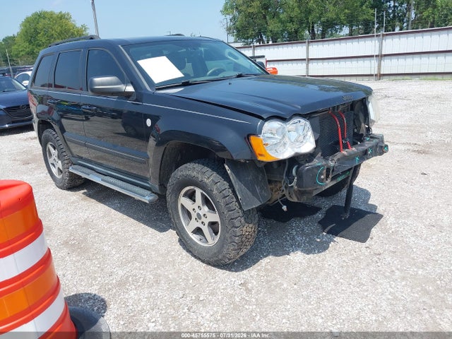 2010 JEEP GRAND CHER LAREDO