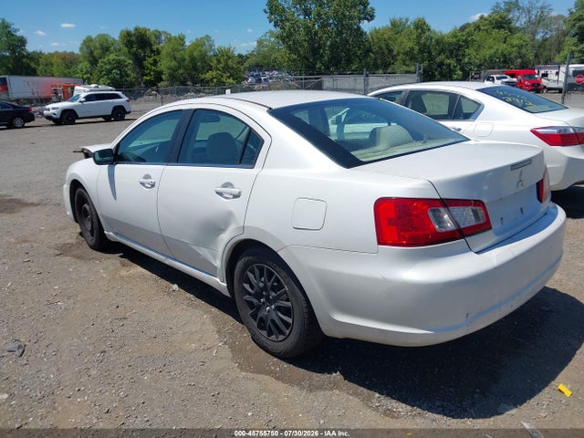 2012 Mitsubishi GALANT ES/SE 照片 3