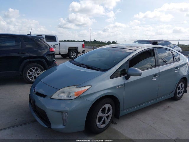 2013 Toyota PRIUS THREE — фото 6