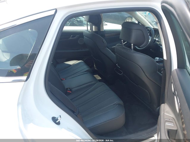 صورة 8 لـ 2024 Genesis ELECTRIFIED G80 ADVANCED