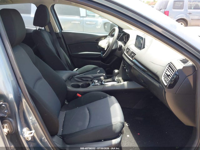 صورة 5 لـ 2016 Mazda MAZDA3 I SPORT