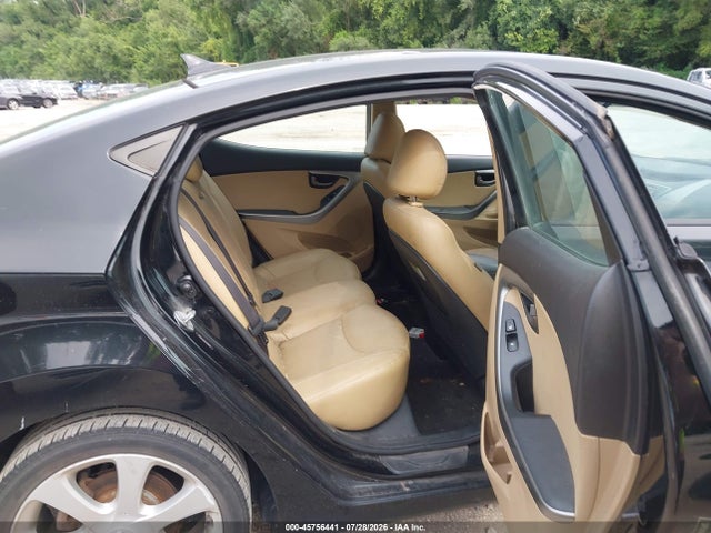 2013 Hyundai ELANTRA LIMITED 照片 8