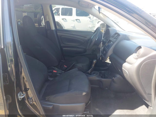 2017 NISSAN VERSA 1.6 S 5