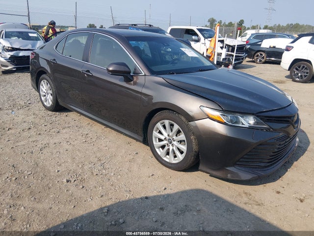 2018 TOYOTA CAMRY LE