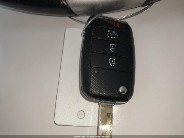 2017 KIA SORENTO 3.3L LX 11