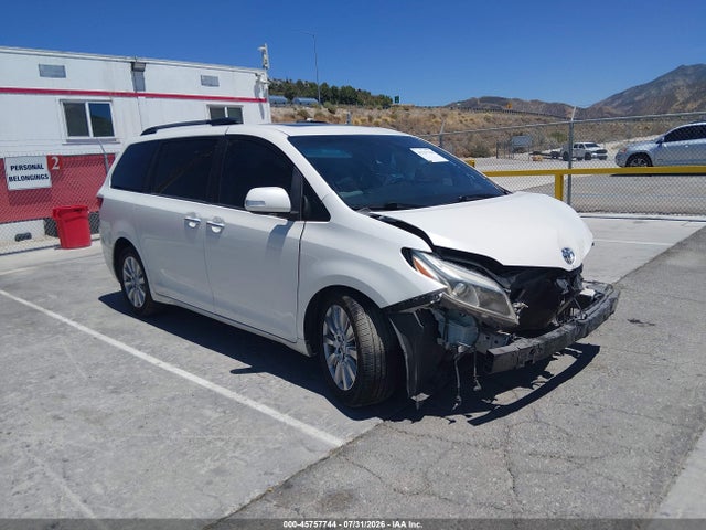 2017 TOYOTA SIENNA LIMITED 7 PASSENGER