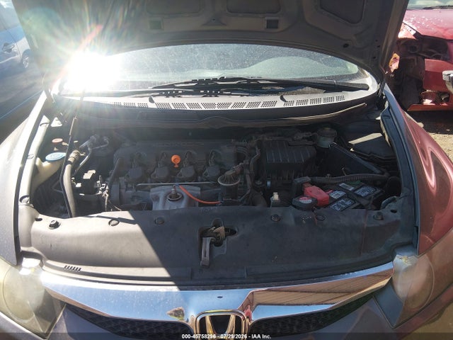 2010 Honda CIVIC LX 照片 10