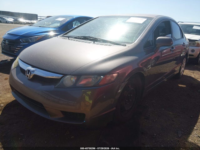 2010 Honda CIVIC LX 照片 2