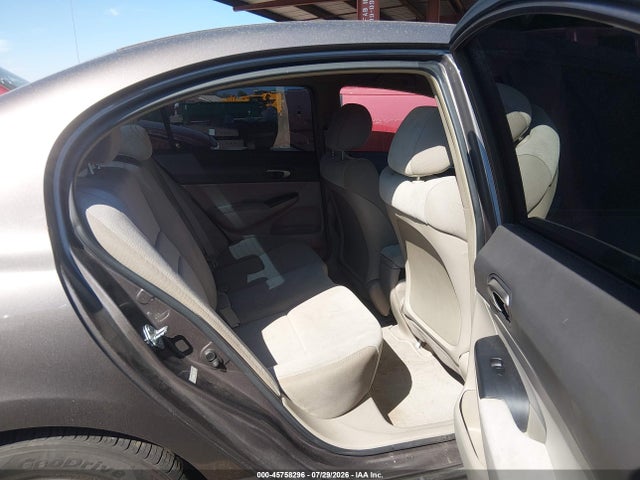 2010 Honda CIVIC LX 照片 8