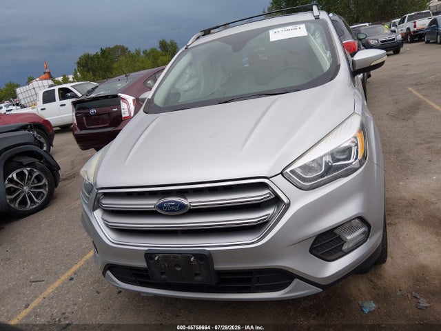 2017 FORD ESCAPE TITANIUM 11