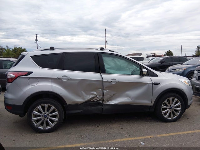 2017 FORD ESCAPE TITANIUM 12