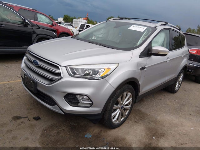 2017 FORD ESCAPE TITANIUM 4