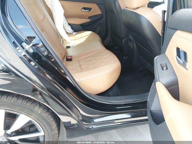 2022 NISSAN SENTRA SV XTRONIC CVT 8
