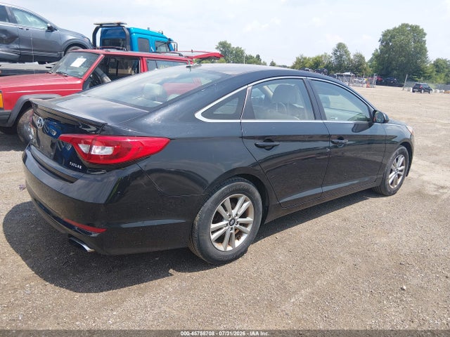 2017 Hyundai SONATA SE — фото 4