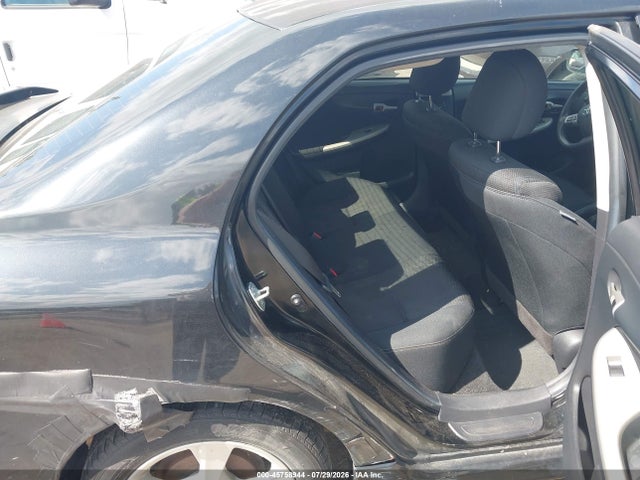 2012 Toyota COROLLA S 照片 8