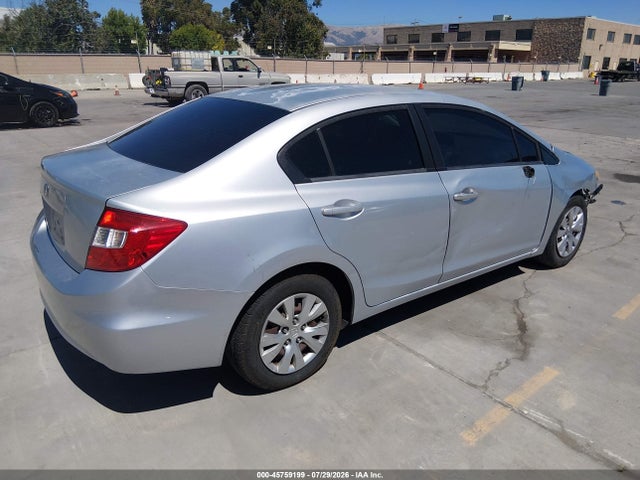 2012 Honda CIVIC LX — фото 4
