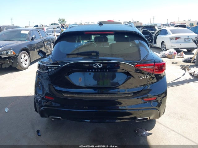 2018 INFINITI QX30 PREMIUM 16