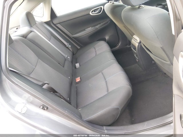 صورة 8 لـ 2019 Nissan SENTRA SR