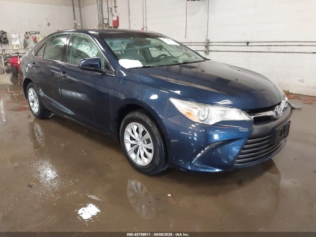 2017 TOYOTA CAMRY LE
