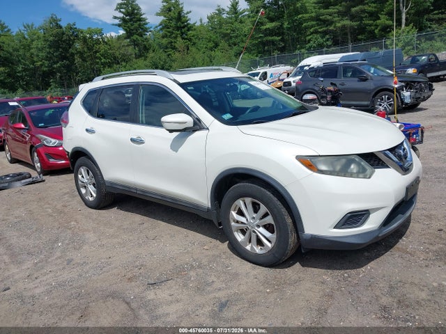 2015 NISSAN ROGUE SV