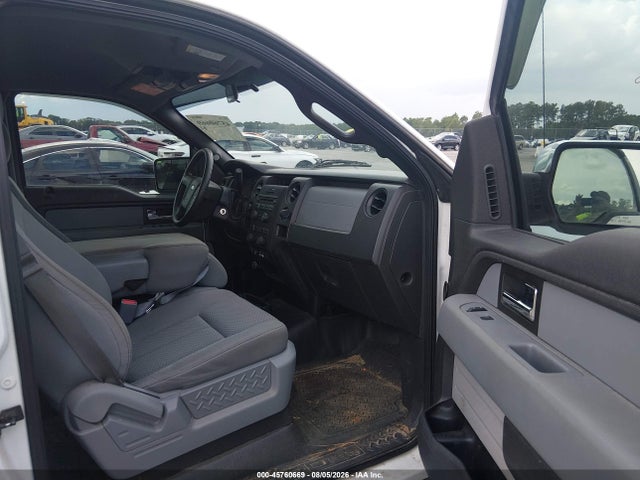 صورة مصغرة 5 لـ 2014 FORD F-150 STX