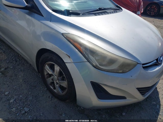 2015 Hyundai ELANTRA SE 照片 6