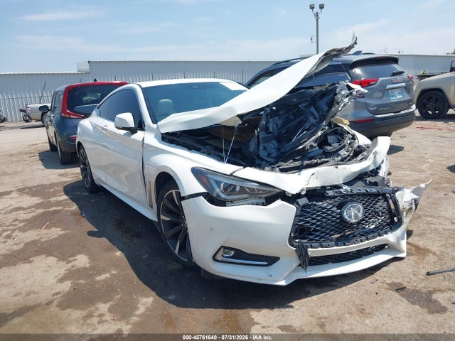 2022 Infiniti Q60 Luxe