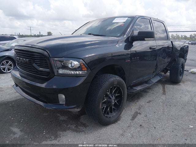 2018 RAM 1500 SPORT 4X4 5'7 BOX 2