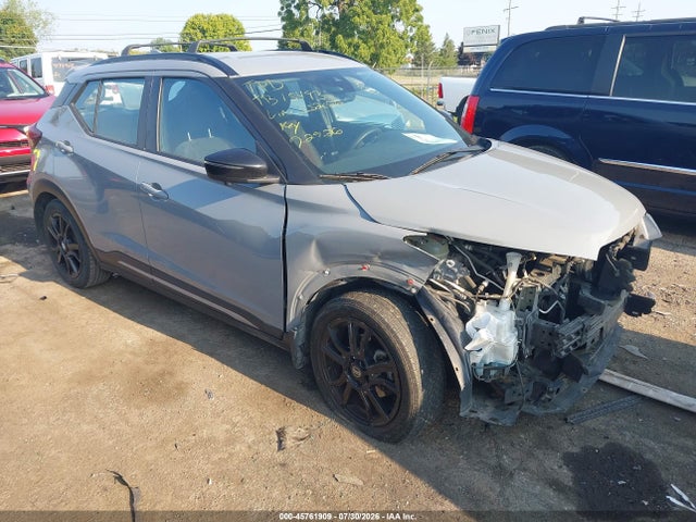 2021 NISSAN KICKS SR XTRONIC CVT