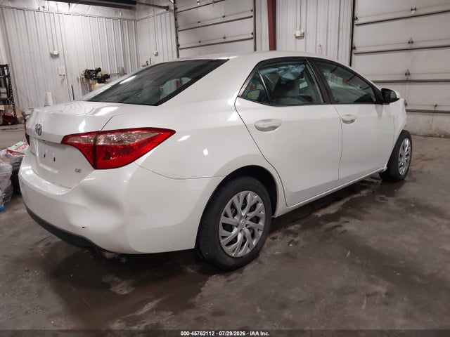 2017 TOYOTA COROLLA LE 4