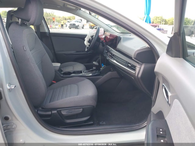 صورة 5 لـ 2025 KIA K4 EX