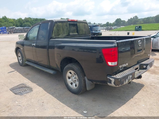 2004 Nissan TITAN XE 照片 3