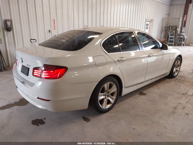 صورة 4 لـ 2013 BMW 528I XDRIVE