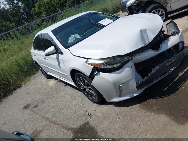 2016 TOYOTA AVALON XLE