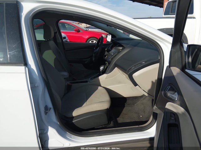 2018 FORD FOCUS SE — фото 5
