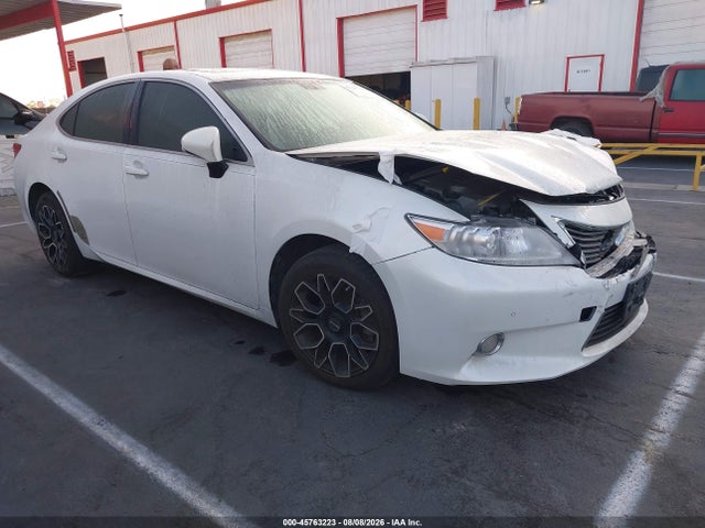 2013 LEXUS ES 